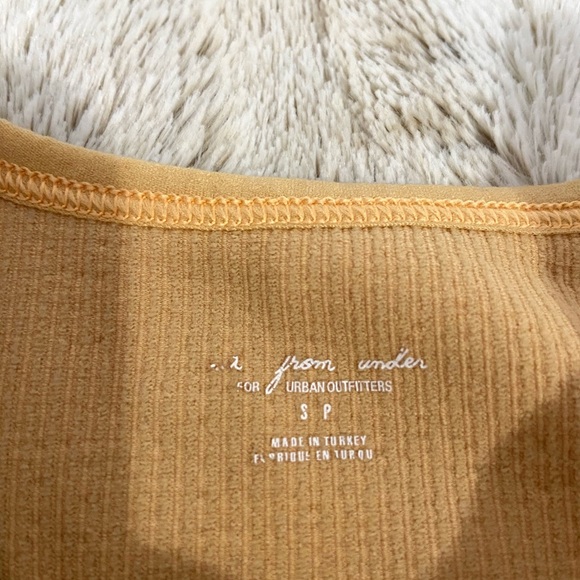 Urban Outfitters Basic Ribbed Cami Top - Picture 2 of 2